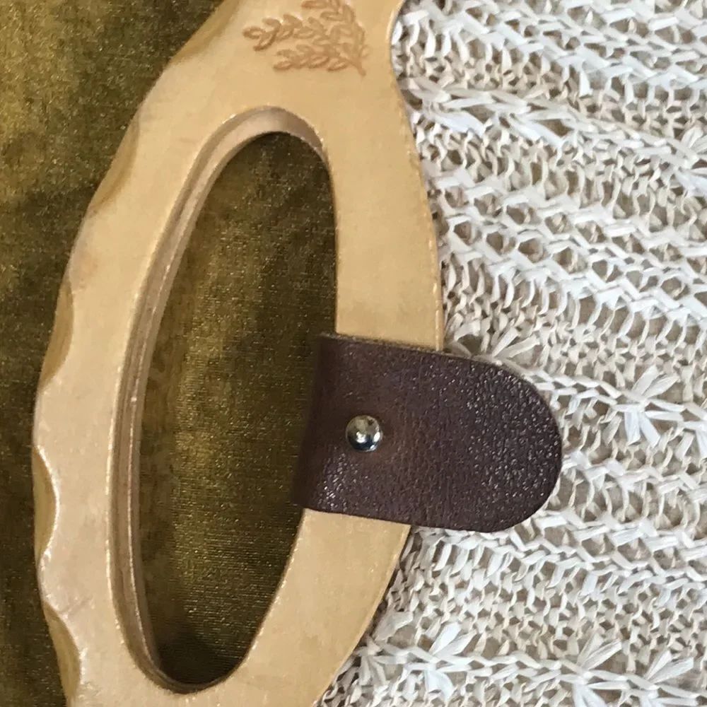 Vintage Woven Handbag - Picture 8 of 16